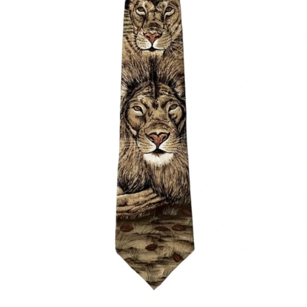 Endangered Species vintage necktie